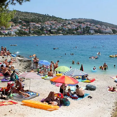 Mavarstica 11208a Apartment Trogir
