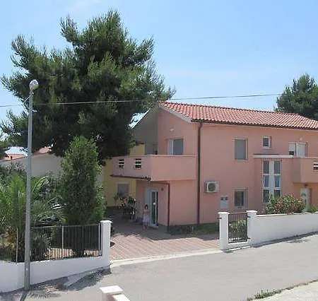 Mavarstica 11208a Trogir